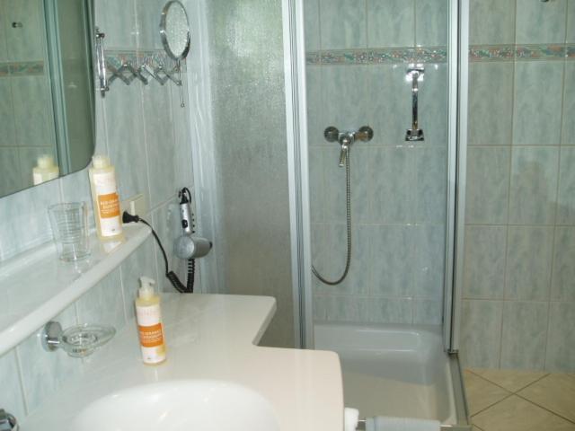 Schwarzwaldhotel / Wolfach Habitación foto