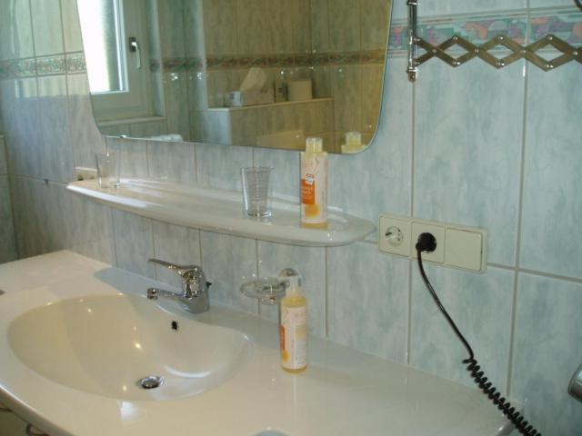 Schwarzwaldhotel / Wolfach Habitación foto